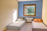 Winkelwalmdachbungalow im Dornröschenschlaf sucht Familie zum Wachküssen * Schatz im Garten inkl. * - Bungalow Bad Bramstedt | Angebot:10386644
