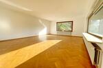 Winkelwalmdachbungalow im Dornröschenschlaf sucht Familie zum Wachküssen * Schatz im Garten inkl. * - Bungalow Bad Bramstedt | Angebot:10386644