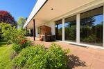 *** Hier läßt es sich leben *** Großzügiges Architektenhaus in begehrter, ruhiger TOP-Lage, mit Einliegerwohnung. - Zweifamilienhaus Henstedt-Ulzburg Ulzburg | Angebot:26382175